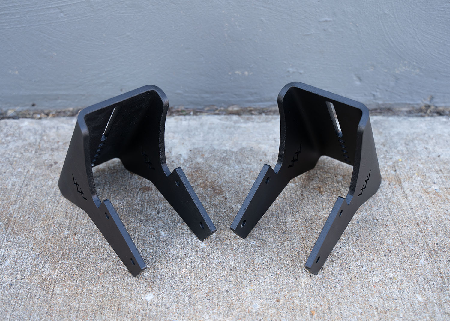 Rear-facing image of the HD Awning Brackets for Backwoods Adventure Mods DRIFTR Roof Racks