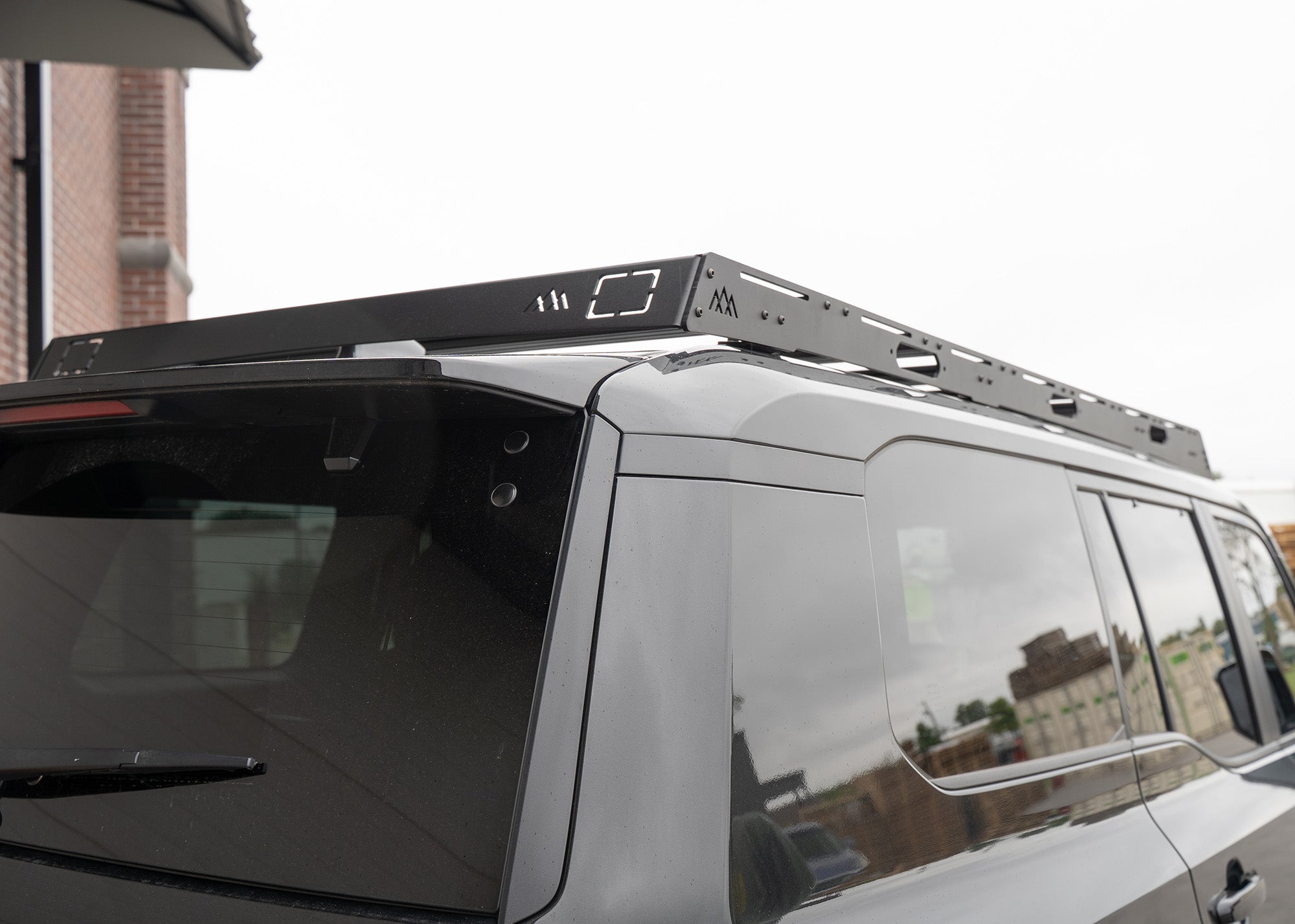 Roof rack on top of a lexus gx550 made for offroading and overlanding and hauling adventure gear