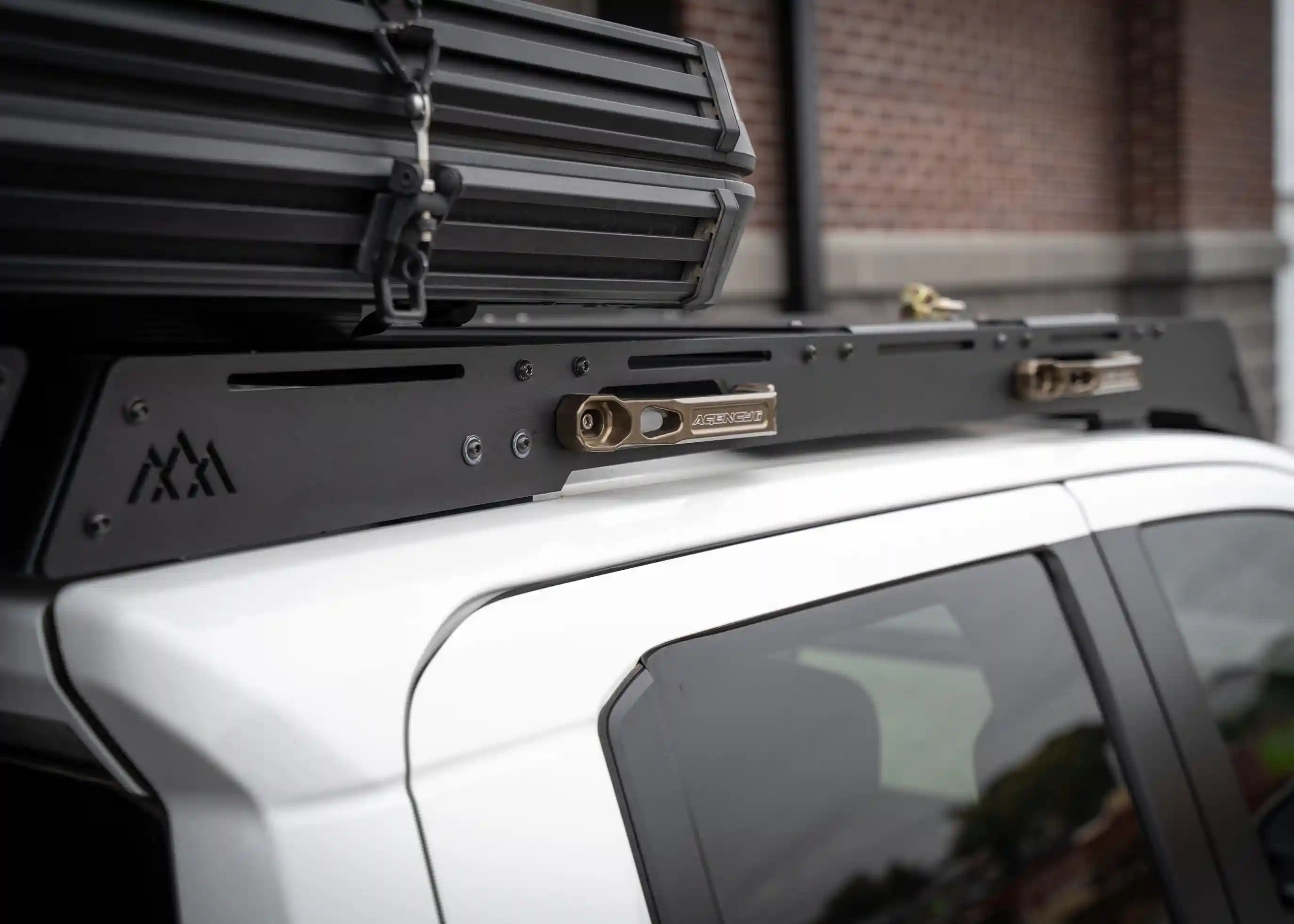 Close up image of the roof line profile of the DRIFTR 4th Gen 2024+ Toyota Tacoma Roof Rack
