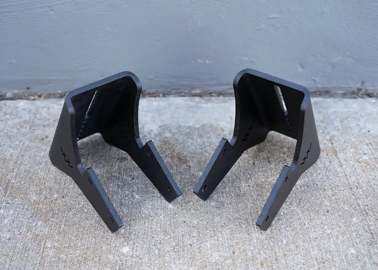 Rear-facing image of the HD Awning Brackets for Backwoods Adventure Mods DRIFTR Roof Racks