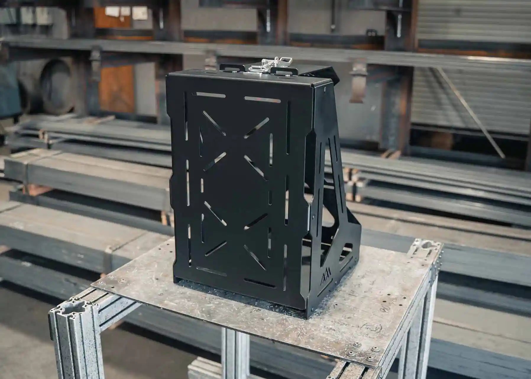 Image of the back of the Jerry's Can Holder - Dual Universal Jerry Can Mount from Backwoods Adventure Mods