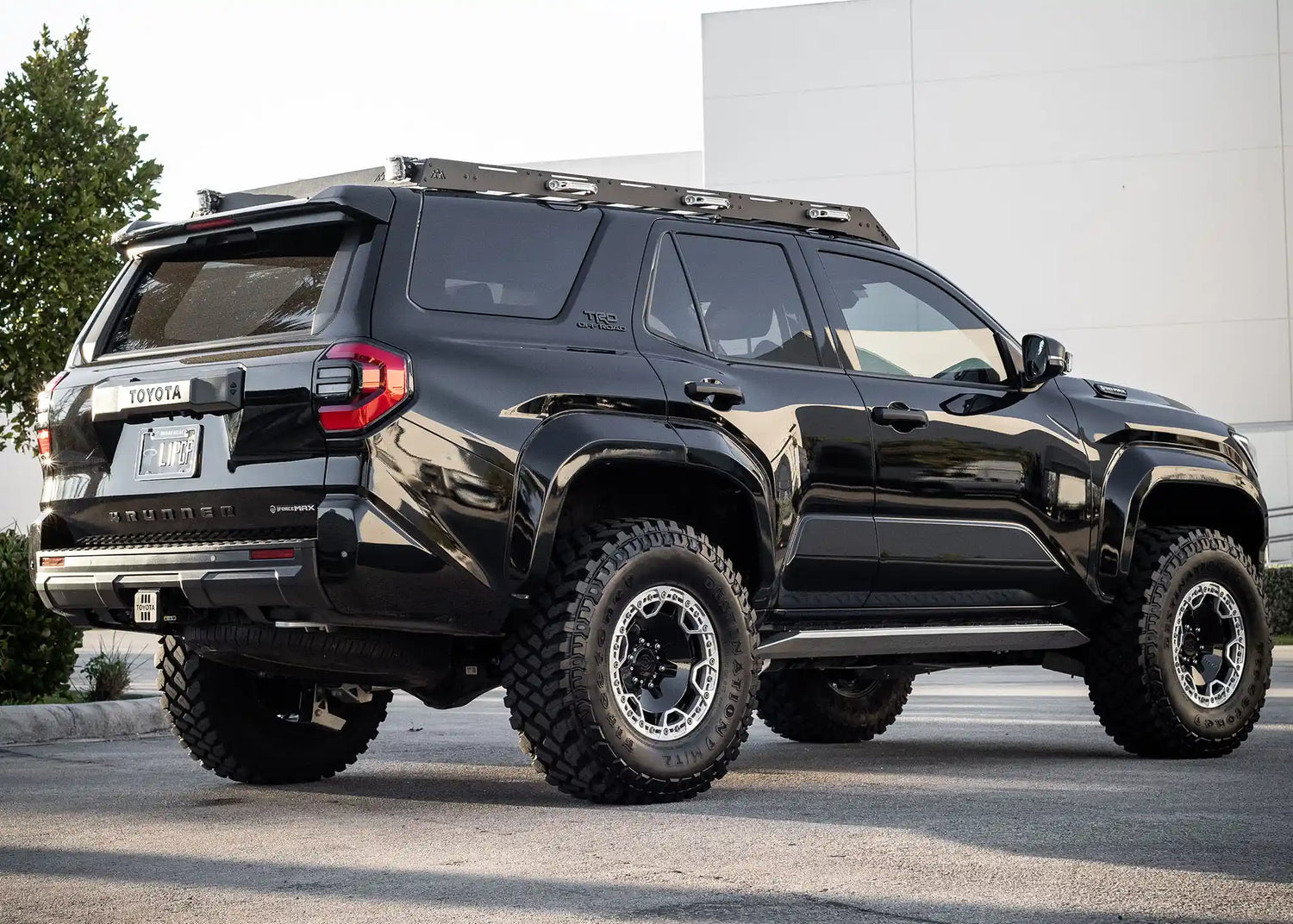 Backwoods Adventure Mods DRIFTR 6th Gen 2025 4Runner Roof Rack installed with off road accessories