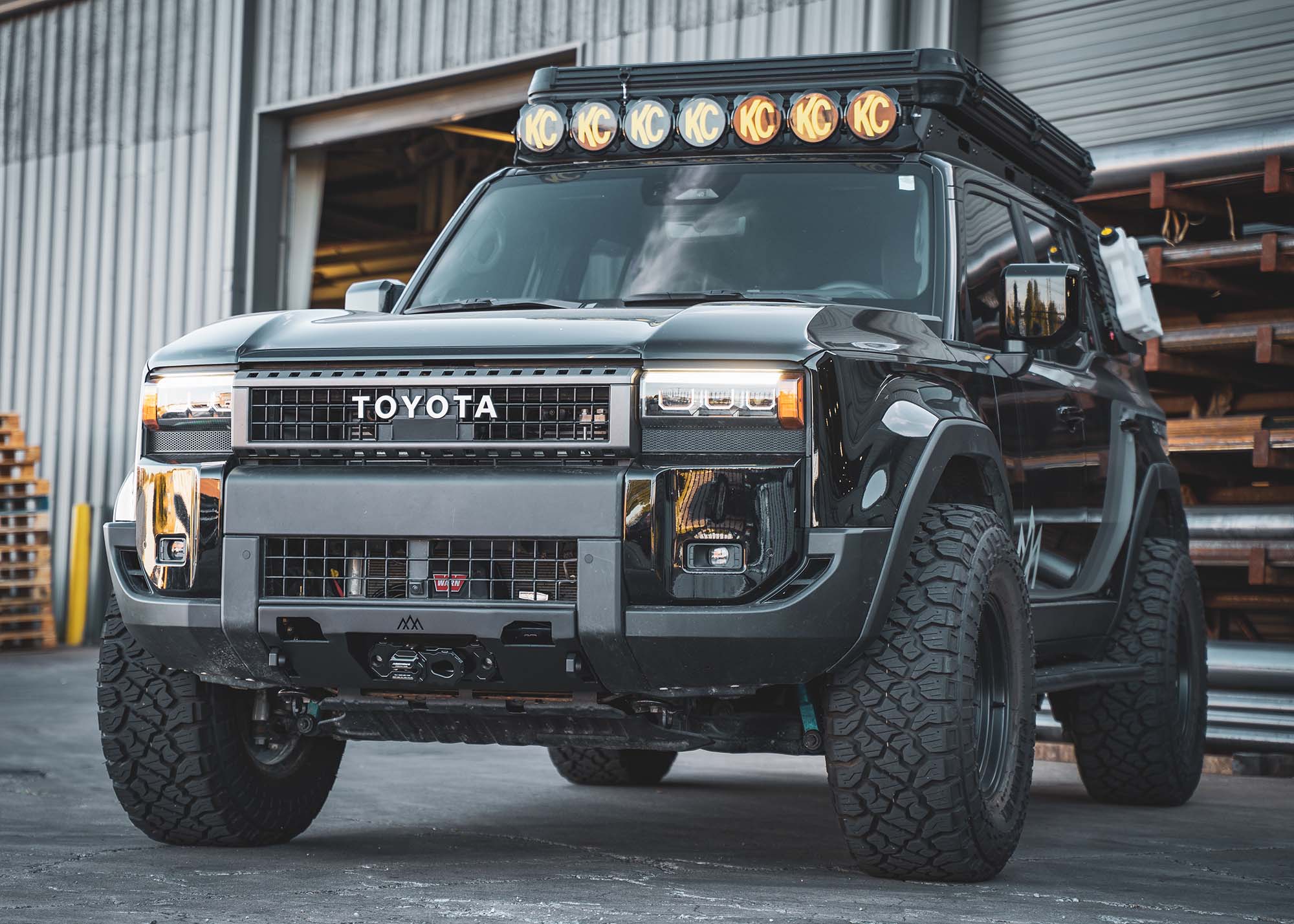 Toyota Land Cruiser 250 (2024+) Hidden Winch Front Bumper