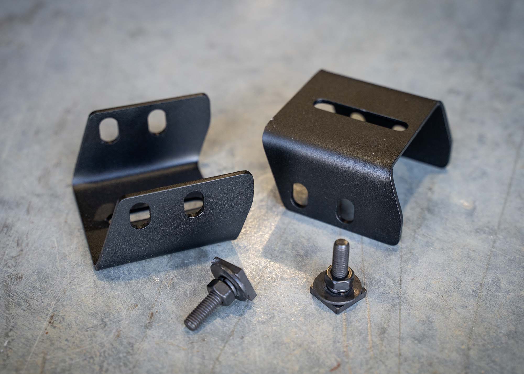 Bed Rack Mounts for Retractable Bed Covers