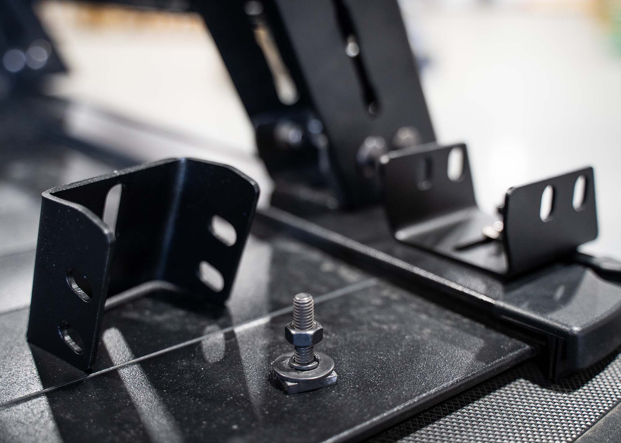 Bed Rack Mounts for Retractable Bed Covers