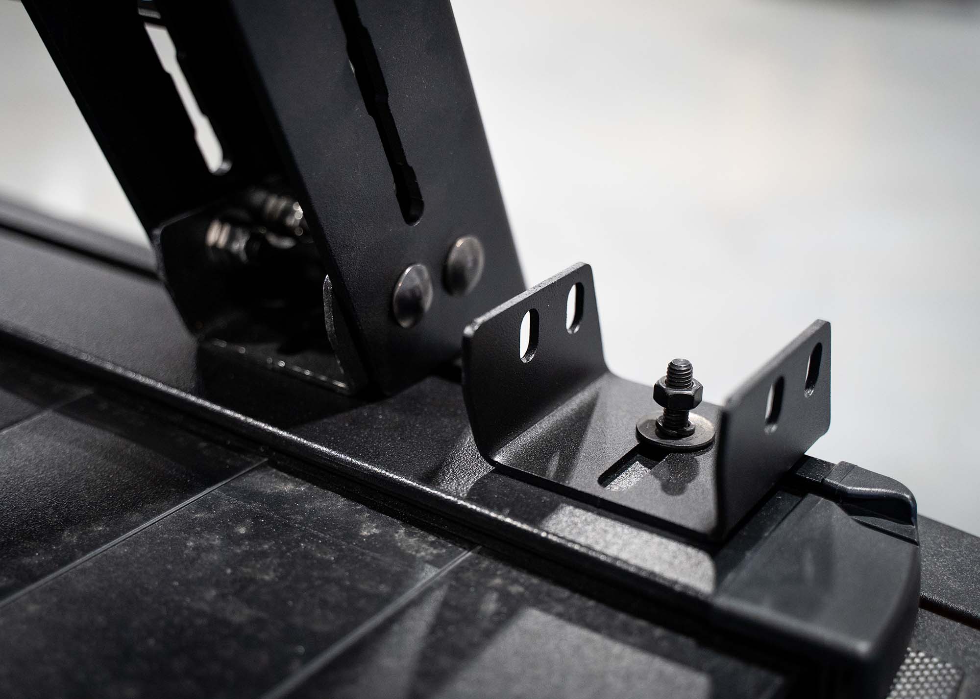 Bed Rack Mounts for Retractable Bed Covers