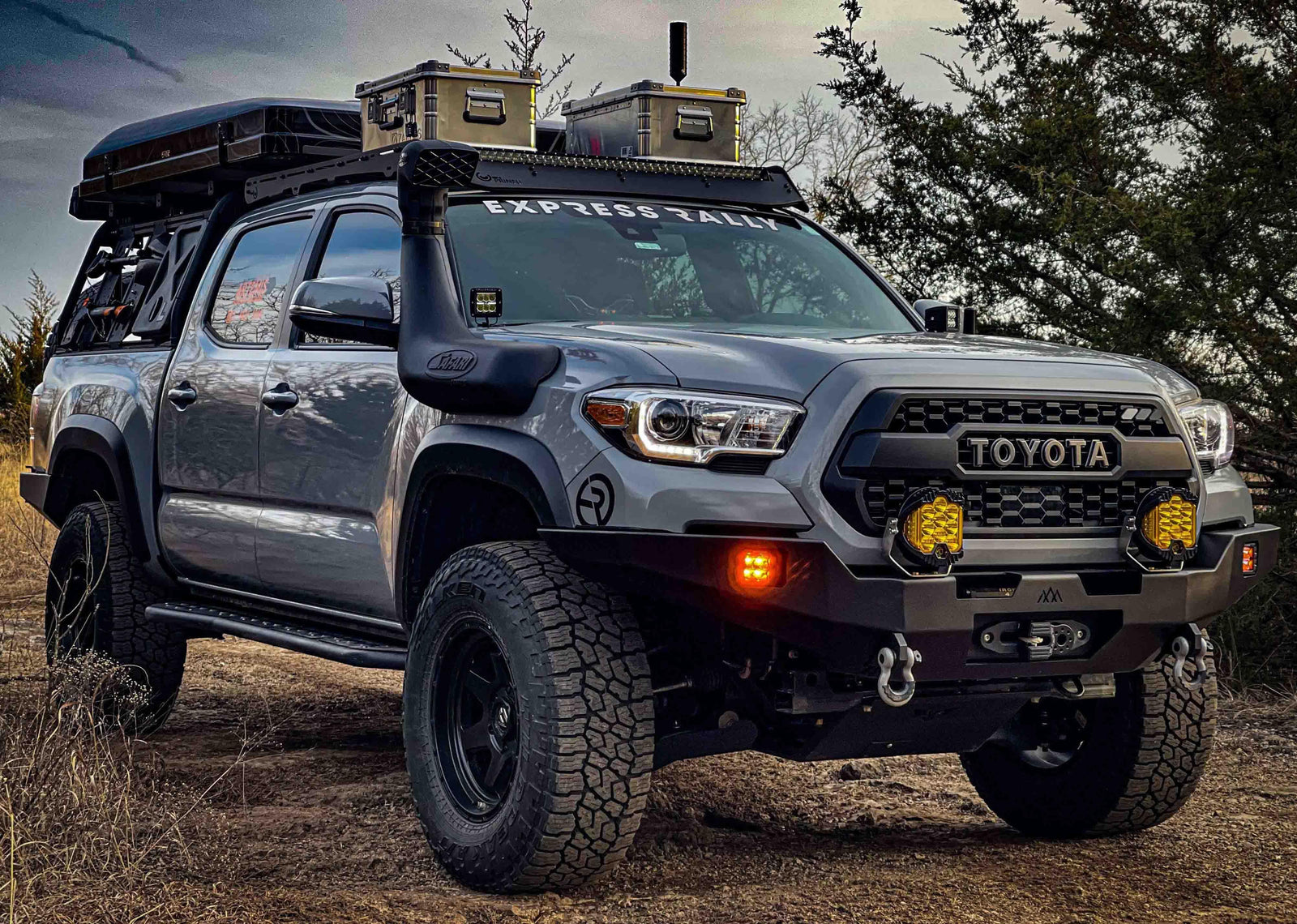 Toyota Tacoma (2016+) Hi-Lite Overland Front Bumper